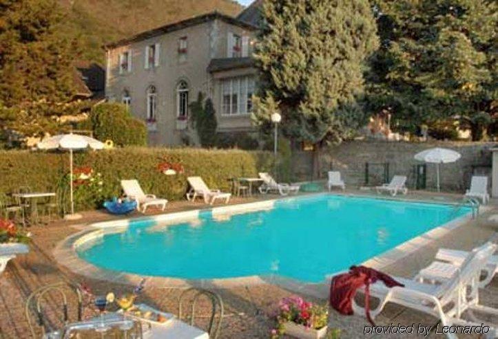 Château des Comtes de Challes Challes-les-Eaux Exterior foto