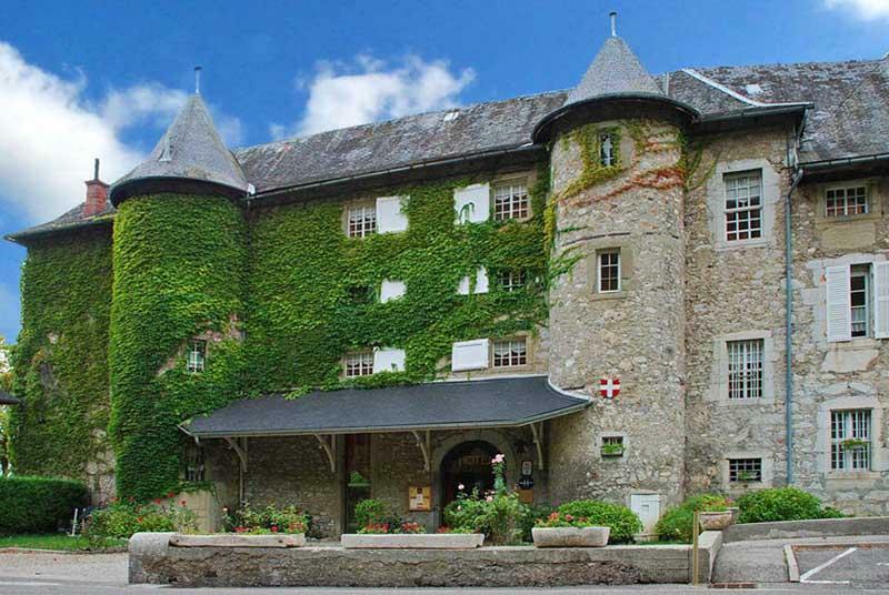 Château des Comtes de Challes Challes-les-Eaux Exterior foto